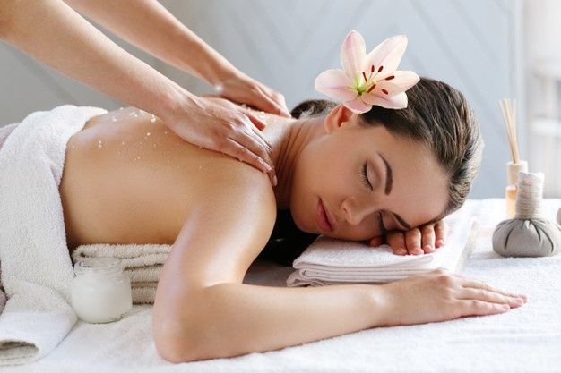 Massage Cổ Vai Gáy